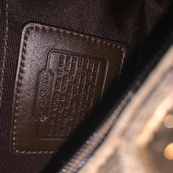 Coach Bag - Picture 4 of 6